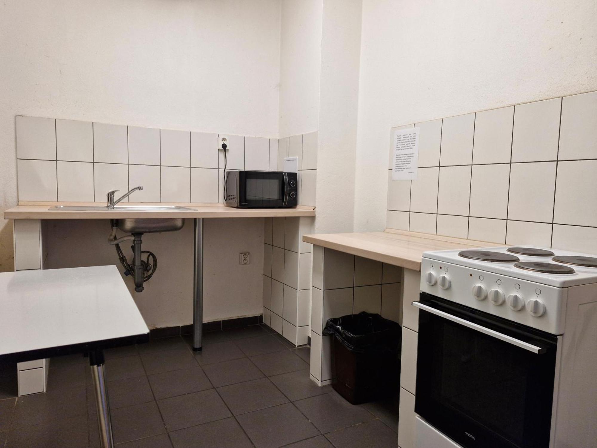 Studentsky Domov B31 Hotel Prešov Eksteriør billede