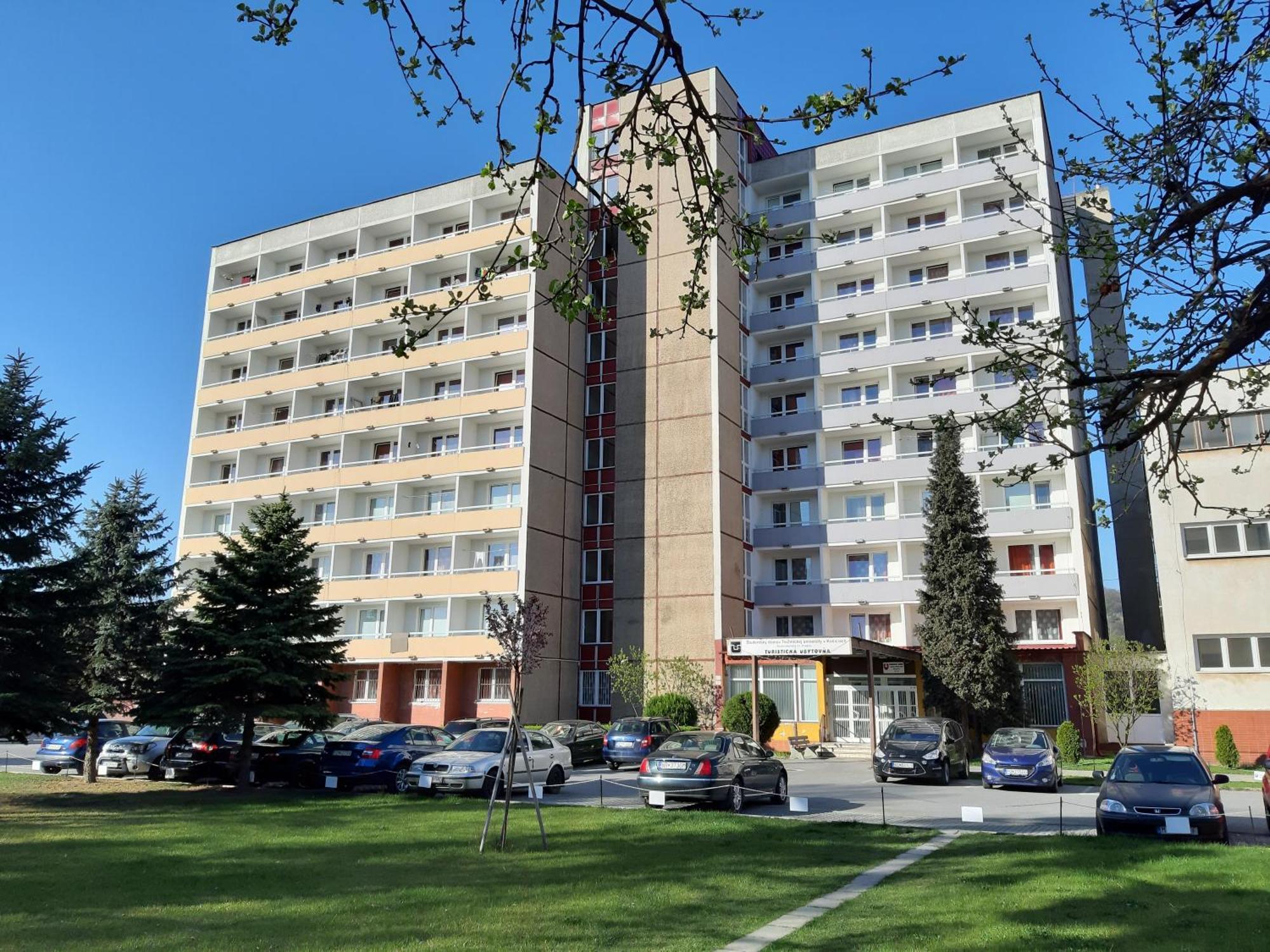 Studentsky Domov B31 Hotel Prešov Eksteriør billede